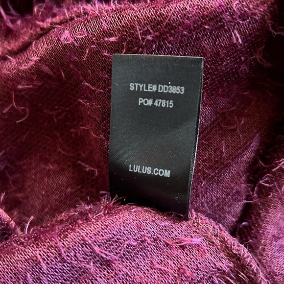 NWT Lulu’s Burgubdy Fuzzy Knit Sweater Dress, Size L. - Picture 11 of 12